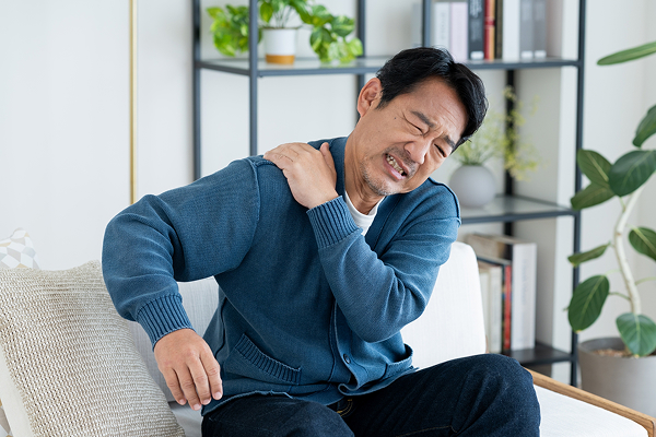 辛い肩こり・首の痛みを今すぐ解決！
